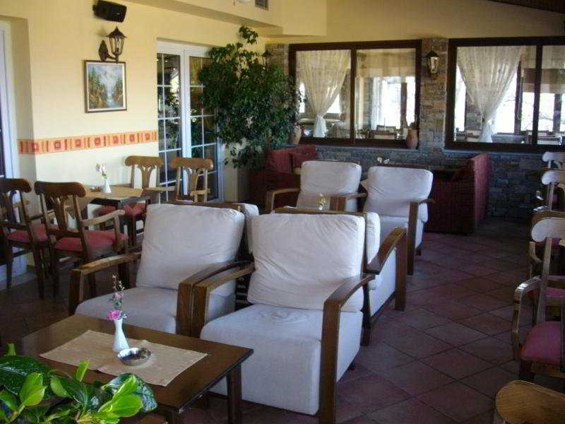 Mythos Hotel Елатохори Екстериор снимка