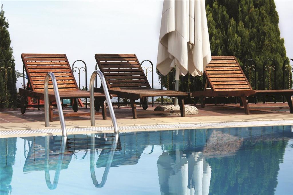 Mythos Hotel Елатохори Екстериор снимка